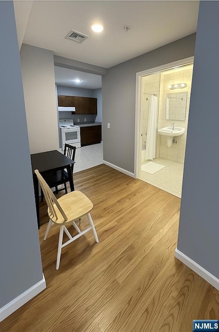 231 Dayton Ave Unit 3, Clifton, NJ 07011