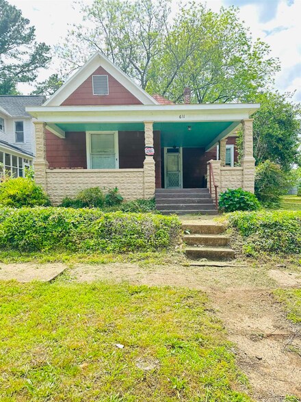 611 3rd Ave SW, Decatur, AL 35601