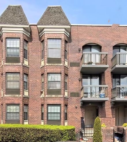 71-24 164th St Unit 2, Fresh Meadows, NY 11365