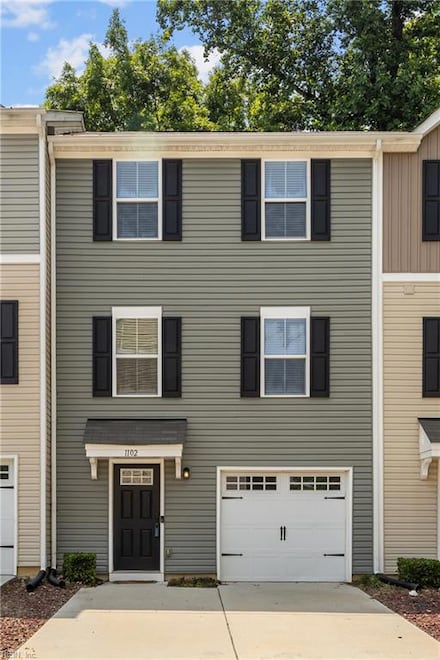 1102 Lakeview Cove, Smithfield, VA 23430