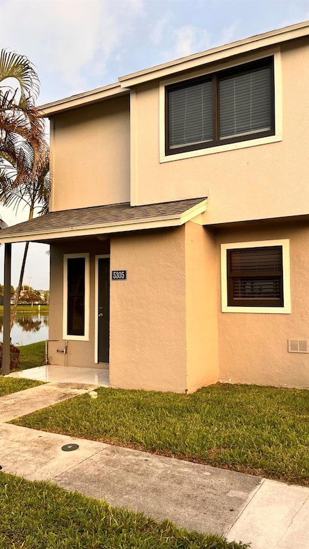 5305 Bayside Dr, Greenacres, FL 33463
