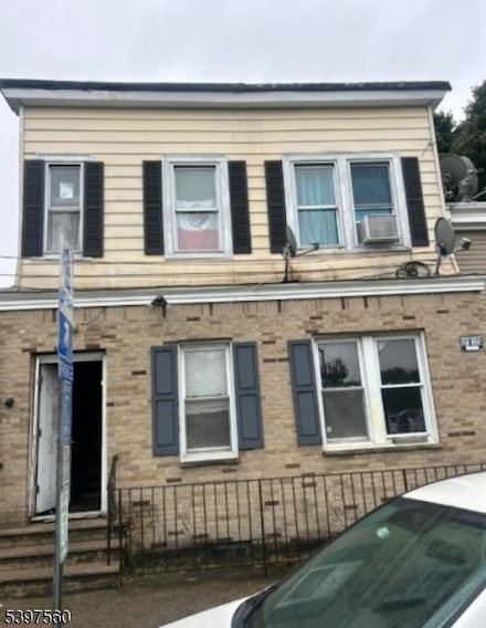 92 Lincoln Ave, Orange, NJ 07050