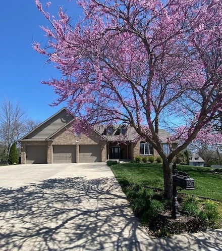 18180 153rd St, Basehor, KS 66012