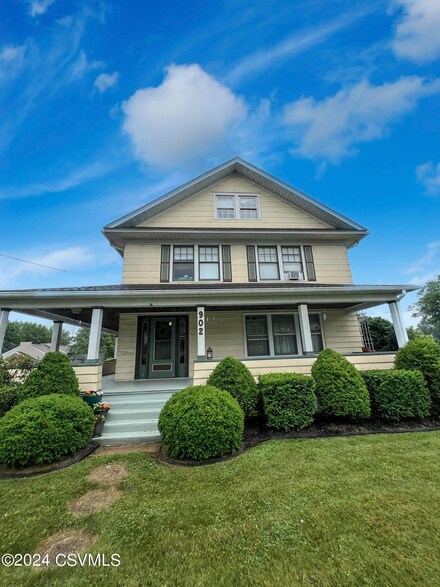 902 High St, West Milton, PA 17886