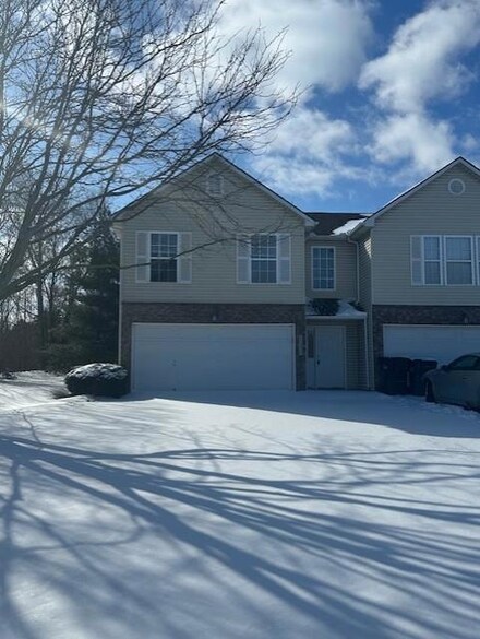 1601 NW Jordan Ct, Blue Springs, MO 64015