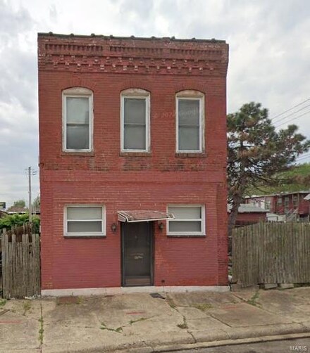 110 Fillmore St, Saint Louis, MO 63111