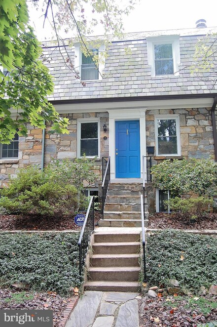 7 E Linden St, Alexandria, VA 22301