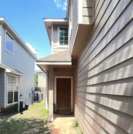 6026 Yorkglen Manor Ln, Houston, TX 77084