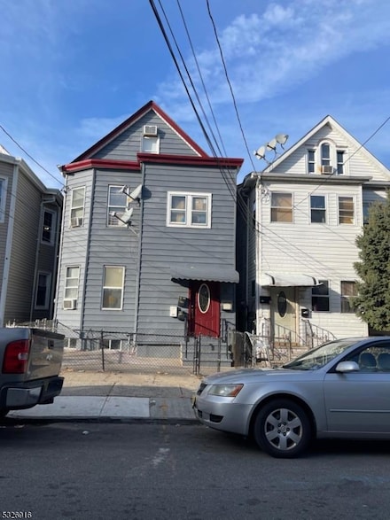 32 Jackson St, Passaic, NJ 07055