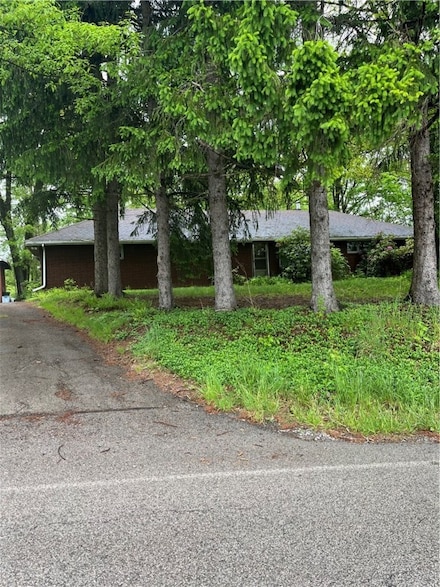 200 Cove Run Rd, Cheswick, PA 15024