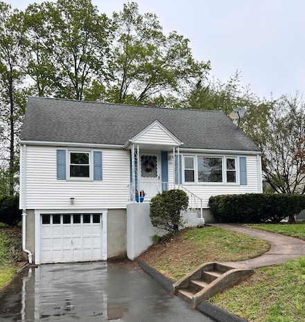 236 Nicholson St, Newington, CT 06111