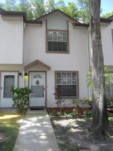 3335 Fox Hunt Dr, Palm Harbor, FL 34683