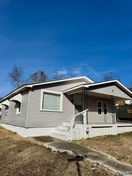 904 N 10th St, Gadsden, AL 35901