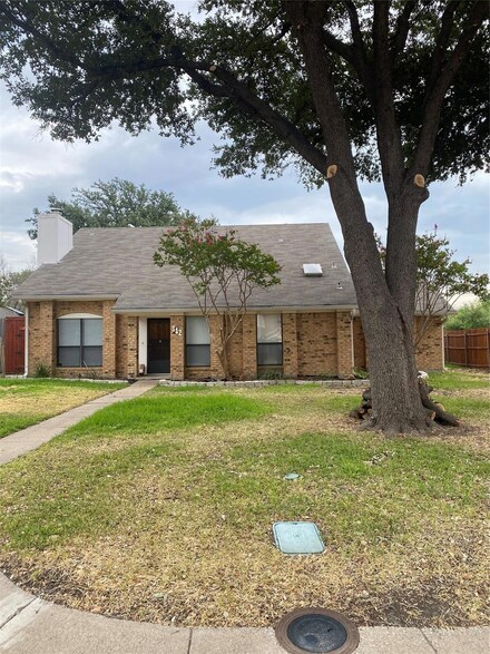 312 Lakewood Ct, Coppell, TX 75019