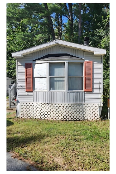 38 River Rd Unit 11, Pepperell, MA 01463