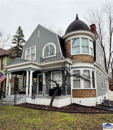 1132 S 7th St, Terre Haute, IN 47802