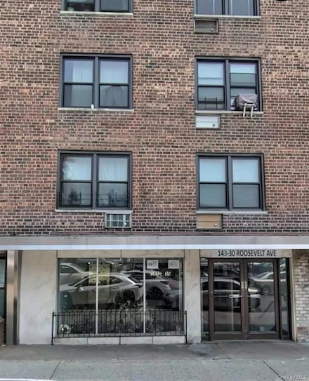 14330 Roosevelt Ave Unit 5J, Flushing, NY 11354