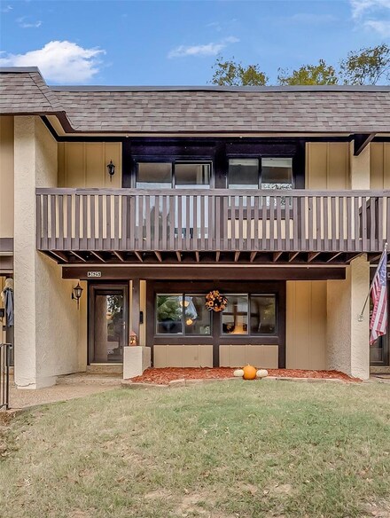 2625 Hampton Rd Unit B, Saint Charles, MO 63303