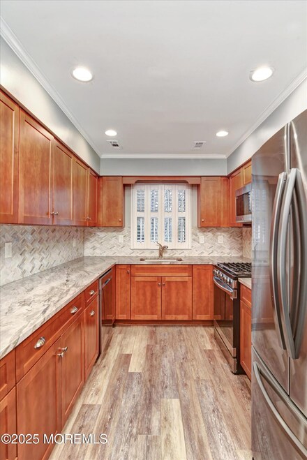 1405 Burr Oak Rd, Toms River, NJ 08755