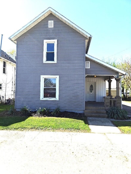 47 Cottage St, Newark, OH 43055