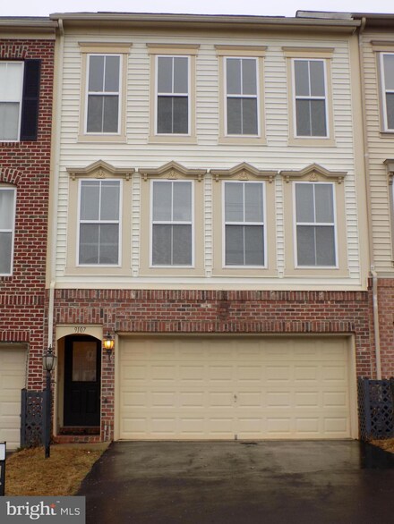 9107 Ribbon Falls Loop, Bristow, VA 20136