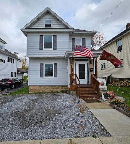 213 Spruce St, Ridgway, PA 15853