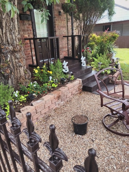 2340 N Chandler Dr E Unit 4, Fort Worth, TX 76111