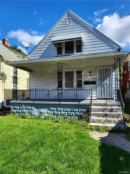119 Fay St, Buffalo, NY 14211