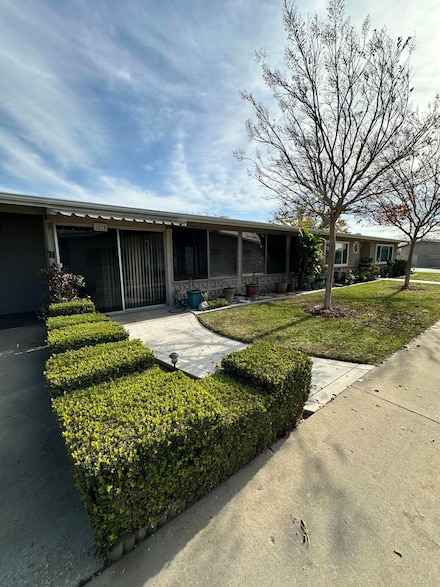 1321 Prestwick Rd Unit 147-H, Seal Beach, CA 90740