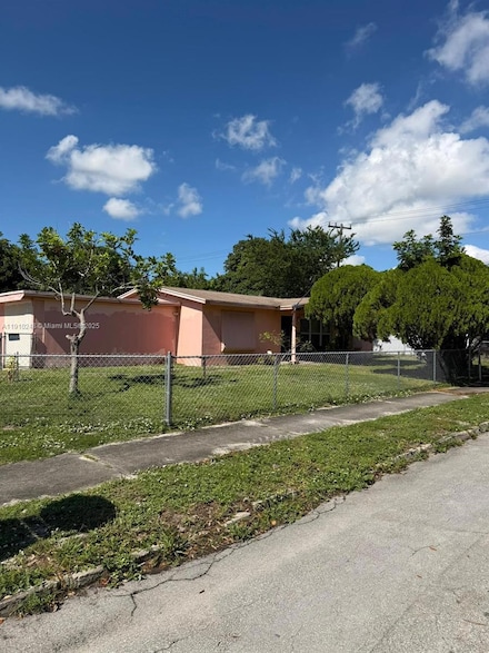 3009 S Terrace Dr, West Palm Beach, FL 33407
