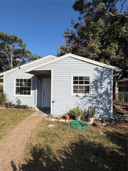 4027 Murdock Ave, Sarasota, FL 34231