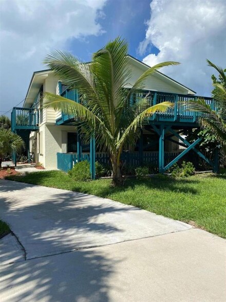 1145 S Ocean Dr Unit B, Fort Pierce, FL 34949