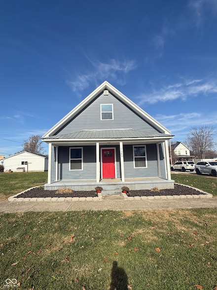 120 E Main St, Waveland, IN 47989