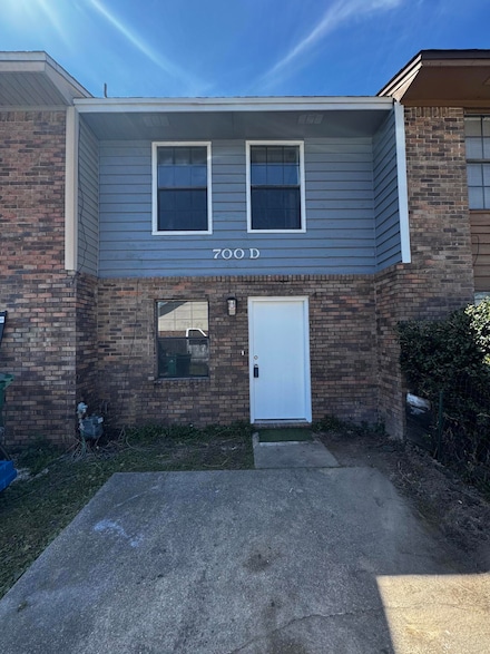 700 Terrance Ct Unit D, Fort Walton Beach, FL 32547