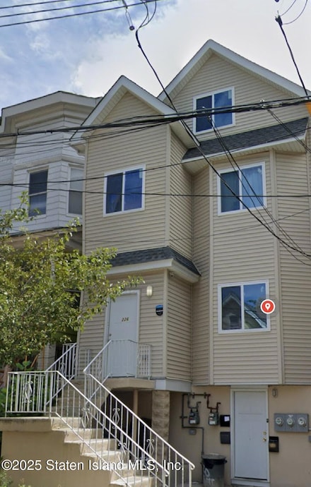 226 Benziger Ave, Staten Island, NY 10301