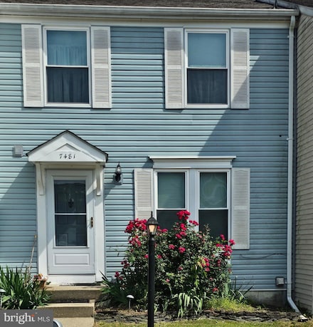 7481 Wounded Knee Rd, Lorton, VA 22079