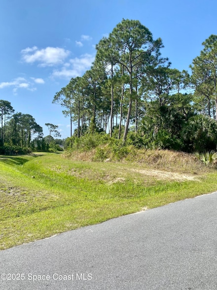 2671 Gainesville Rd SE, Palm Bay, FL 32909