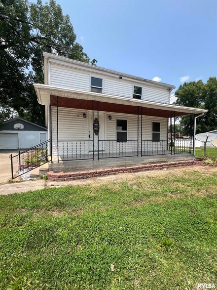 145 E Mechanics, New Canton, IL 62356