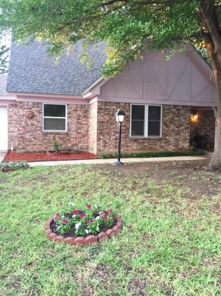7509 Vanessa Dr, Fort Worth, TX 76112