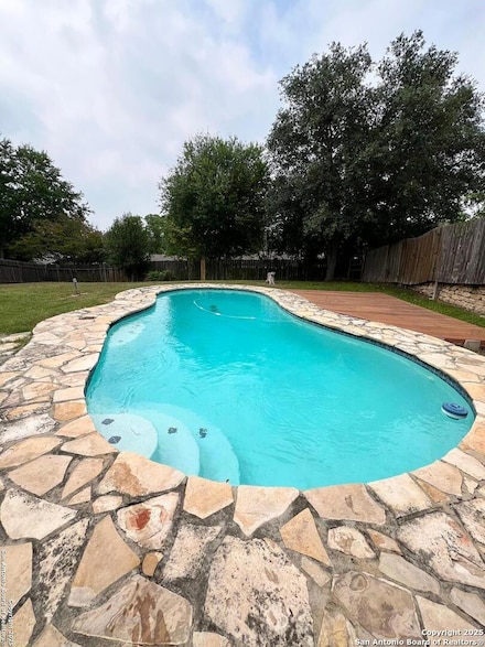 6014 White Cloud St, San Antonio, TX 78238