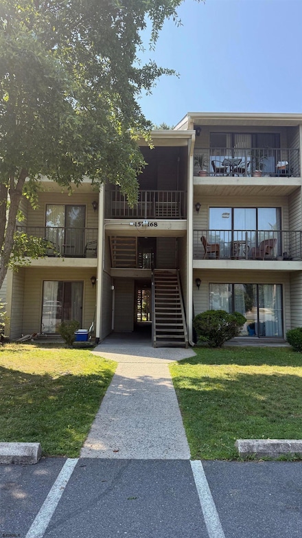 159 Colonial Ct Unit G3, Galloway, NJ 08205