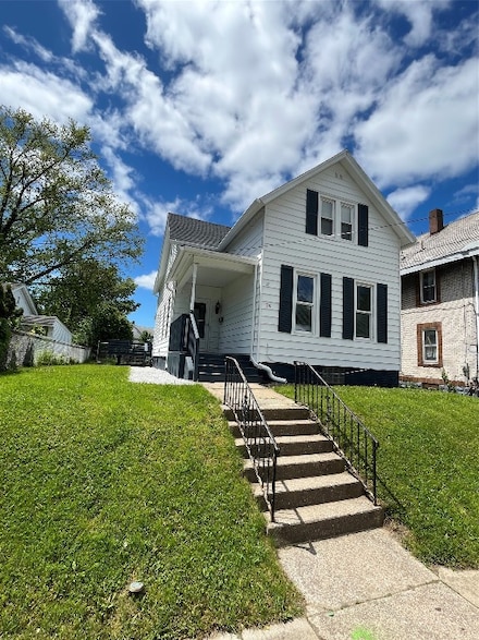 24 Kellogg St, Erie, PA 16508
