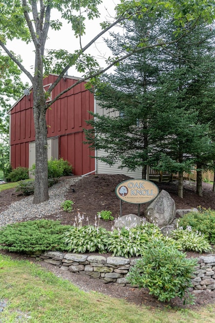 133 Colonial Dr Unit 108, White River Junction, VT 05001