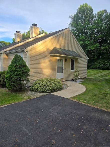 1 Cornfield Point, Woodstock, CT 06281