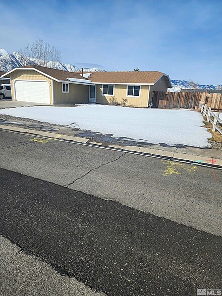 646 Carmel Way, Gardnerville, NV 89460