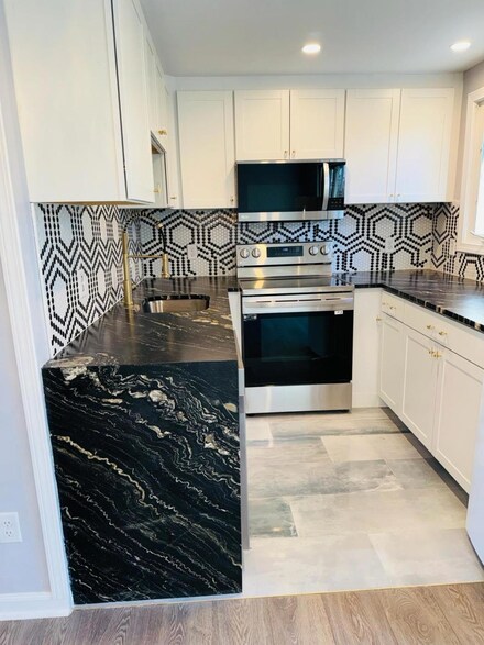 135 Main St Unit 39, Hyannis, MA 02601