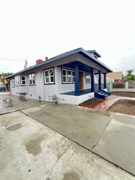 322 W Gage Ave, Los Angeles, CA 90003
