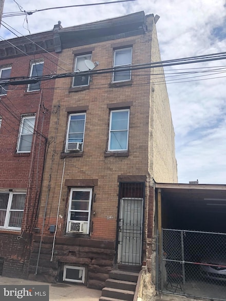 2853 N 4th St, Philadelphia, PA 19133