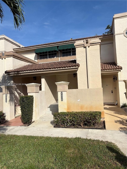6579 Via Regina, Boca Raton, FL 33433