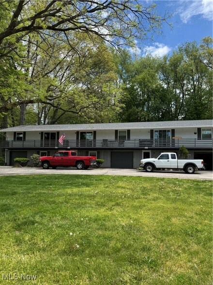 3019 N Turkeyfoot Rd Unit 3027, Akron, OH 44319